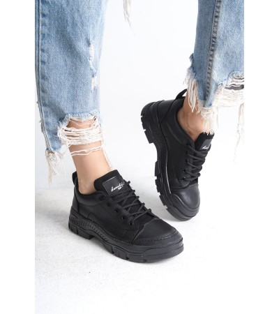 JANE Bağcıklı Ortopedik Taban Kadın Sneaker Spor Ayakkabı  CST - Siyah